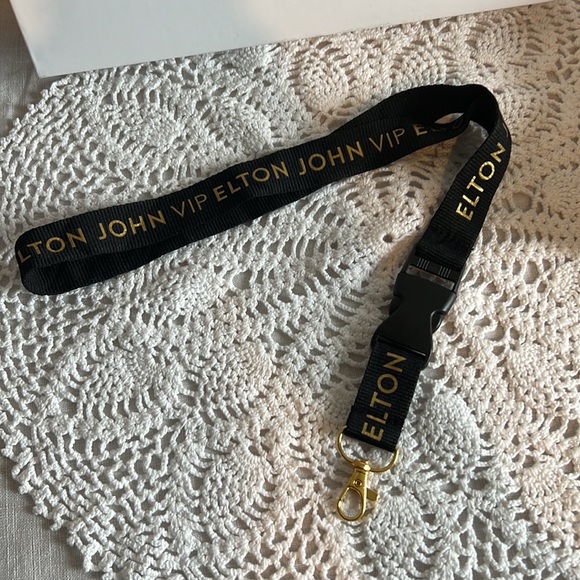 Elton John Farewell Yellow Brick Road Concert Tour VIP Package - Picture 6 of 15